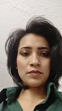 chloehanna online show from November 5, 7:30 pm