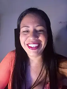 LeilaTaylor online show from January 6, 12:25 am