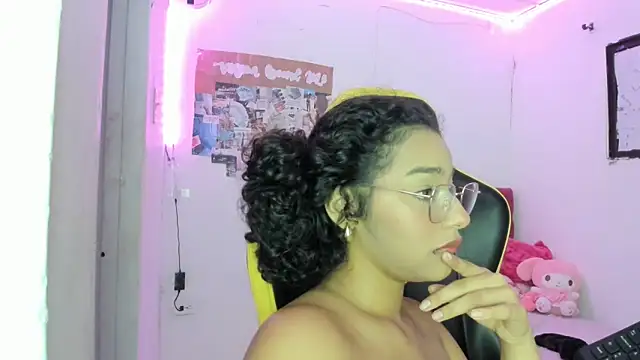 emily stars1 online show from March 25, 8:50 am