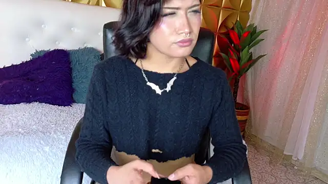 Velvet Sin  online show from October 22, 10:37 pm