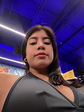 LisaMartinez34 online show from April 17, 10:12 pm