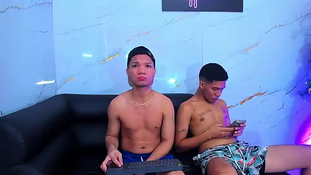 Room boys hot online show from December 1, 1:58 pm