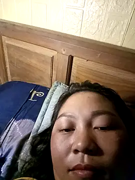 giahan-00 online show from November 27, 8:12 pm