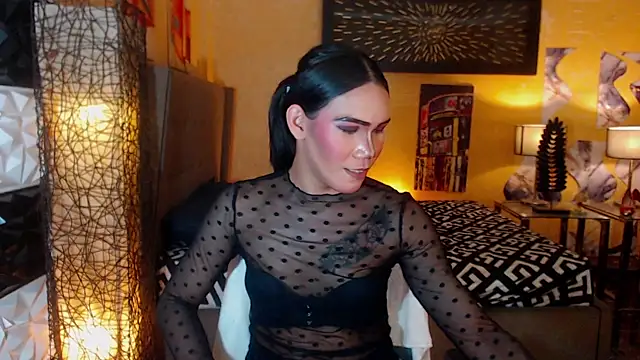 ElegantKellyUncutTS online show from November 30, 10:19 am