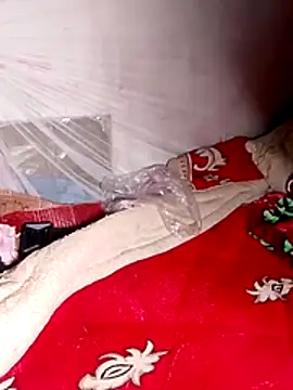 Fucksquirt2k online show from November 18, 5:52 am