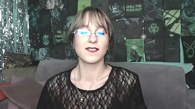 AlishaKellyi online show from November 30, 2:21 pm