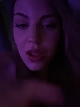 elliepixie online show from February 27, 5:07 am