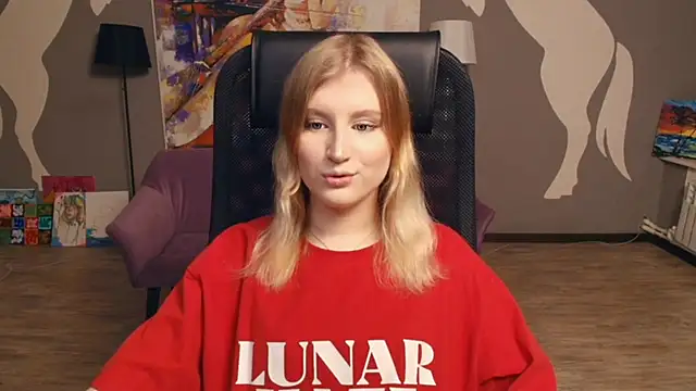 LisaRais online show from November 22, 9:06 pm