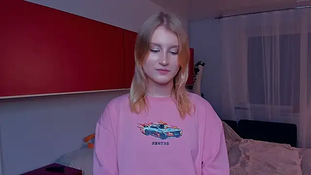 LisaRais online show from November 5, 9:09 pm