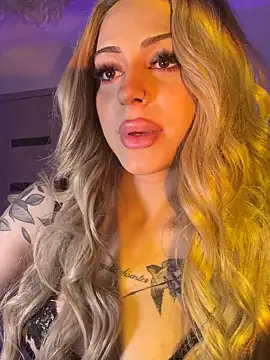 NovaPearl online show from November 1, 7:18 pm