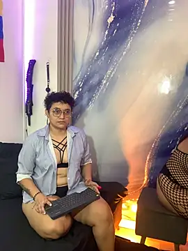 Destrukturada online show from July 18, 3:54 am