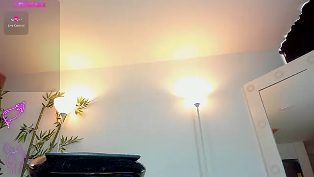 JessicaPratt online show from September 27, 2:57 pm