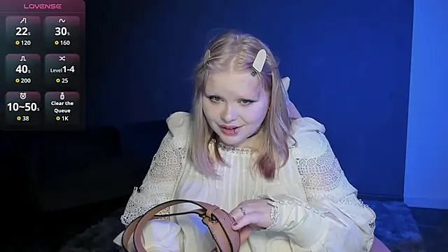 LottieReed online show from May 16, 7:00 am