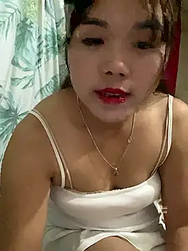 nachi-baby online show from November 18, 6:09 pm