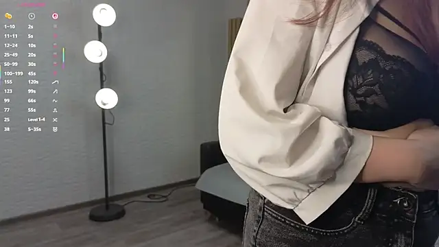 LeliaPeeler online show from November 26, 4:30 pm