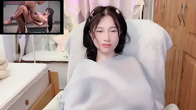 anna-888- online show from October 30, 10:11 pm