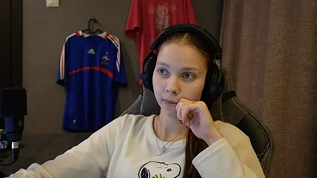 Softixq online show from November 18, 3:46 pm