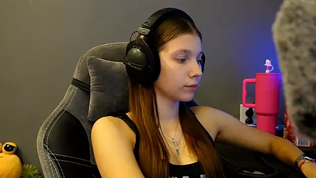 Softixq online show from December 20, 3:16 pm