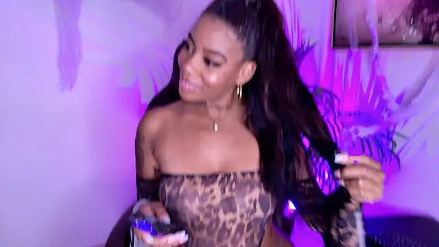 loana vegas online show from October 30, 4:41 pm