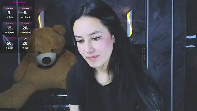 Aleja05 b online show from December 20, 8:02 pm