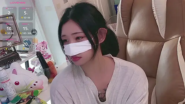 Milk Sola online show from June 3, 8:59 am