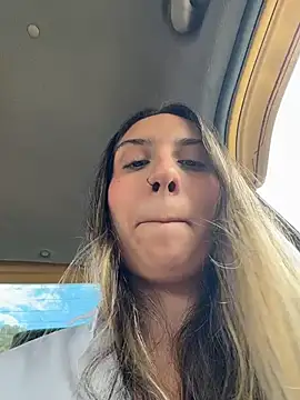 sarah honey   online show from November 25, 3:58 pm