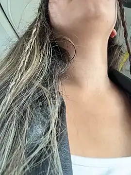 sarah honey   online show from December 1, 3:04 pm