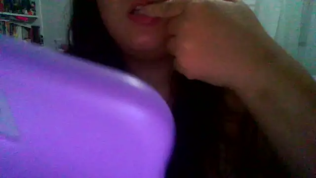 crazzyanne online show from February 24, 5:06 am