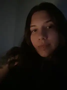 Hannahinfame online show from November 6, 6:52 am