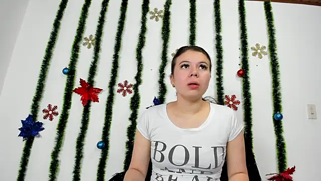 Vanessa Martinz online show from November 18, 12:17 pm