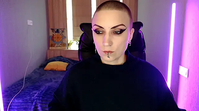 Sweet-n-Strong online show from April 19, 10:59 am