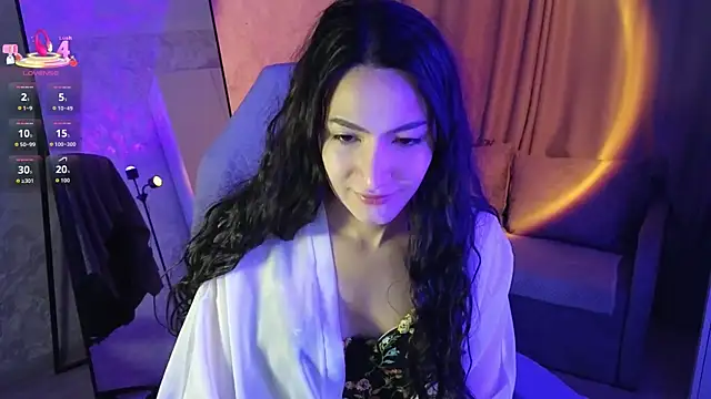 Mulan Lo online show from November 26, 8:54 pm