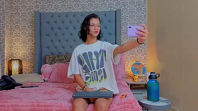 Indi rave online show from February 1, 2:16 pm