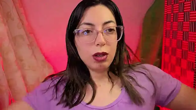 zylla storn online show from December 14, 8:20 am