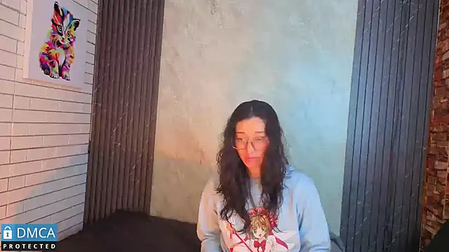 eva delight  online show from March 7, 11:39 am