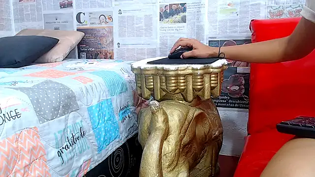 hexaravagina22 online show from October 27, 1:28 pm