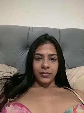 barbiie1818 online show from May 4, 8:29 am