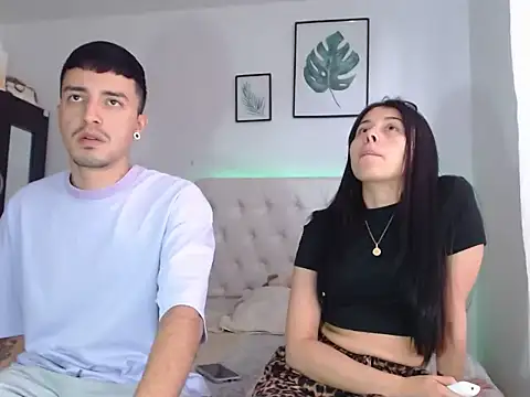 BIJOU SECRET online show from November 14, 7:25 pm