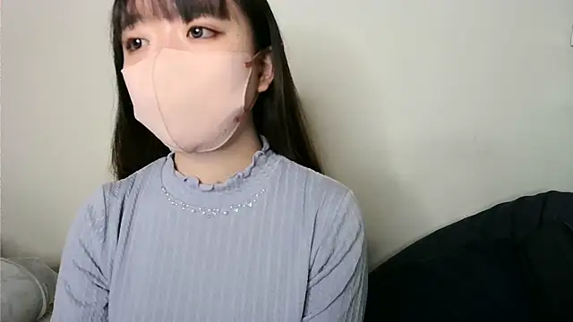 yua chan00 online show from December 3, 4:09 pm