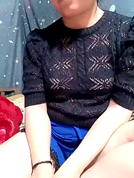 Phoena-a online show from April 14, 2:17 pm