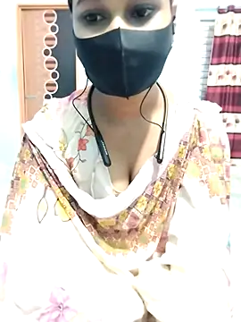 cute mahi07 online show from October 25, 6:26 pm