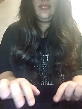 FluffyLuna online show from November 21, 10:45 pm