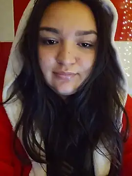 FluffyLuna online show from November 12, 1:25 am