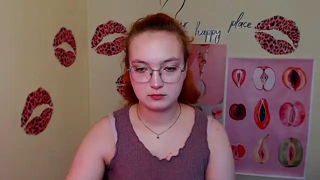 MissAriaa online show from March 28, 1:10 pm