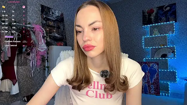 MiraVandee online show from November 20, 5:08 am