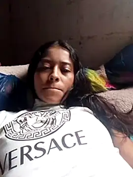 Tinaa18Love online show from December 2, 3:58 pm