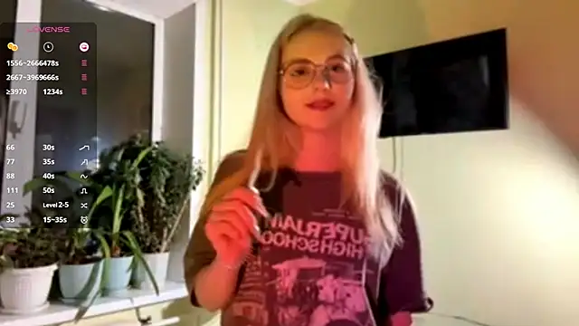 LatanyaRein online show from November 7, 3:17 pm