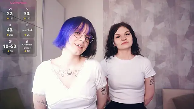 KellePourier online show from November 21, 7:27 pm