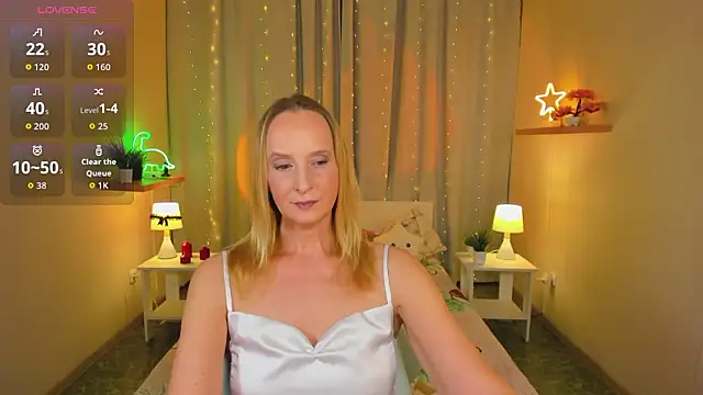 ScarlettPalmer online show from March 15, 10:28 am