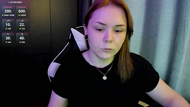 sophia lix online show from March 12, 10:40 am